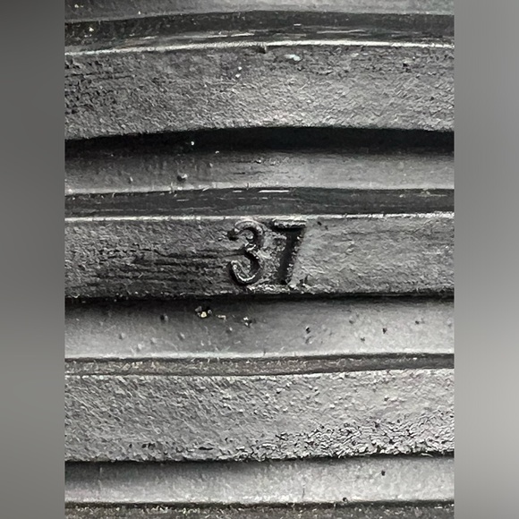 Black unisex size 4 combat boots leather, vinyl and suede - Picture 9 of 13